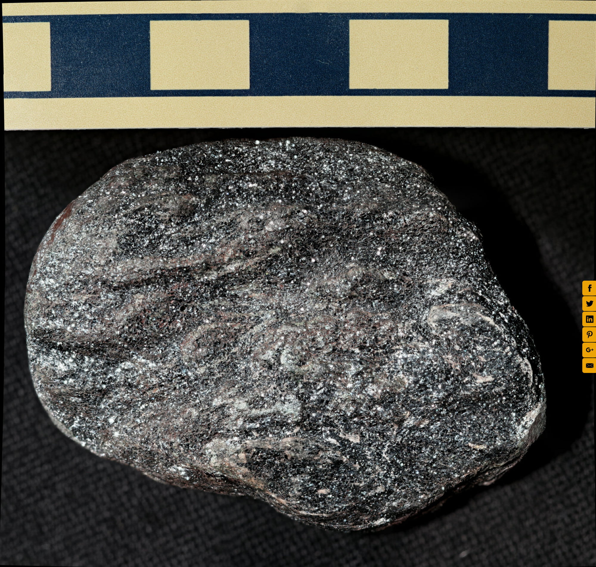 30. Hematite (specular)